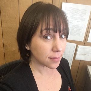 Meet your Posher, Angela